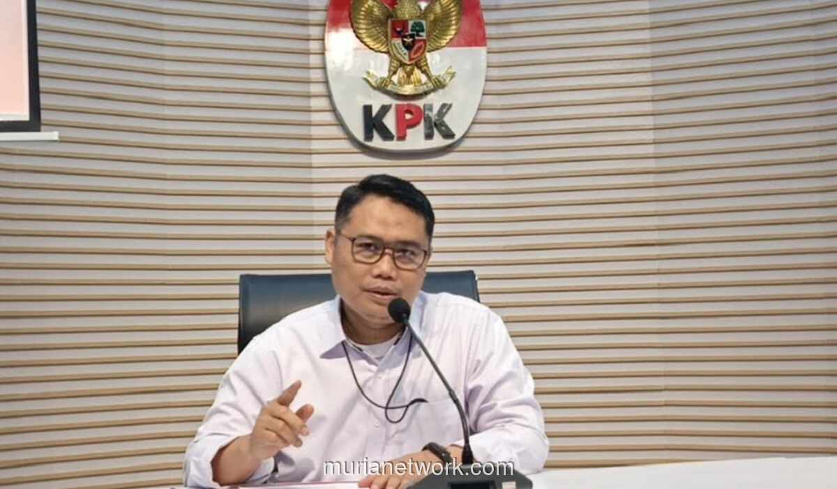 KPK Tetapkan Bupati Cilacap Tersangka Kasus Pemerasan Dana THR