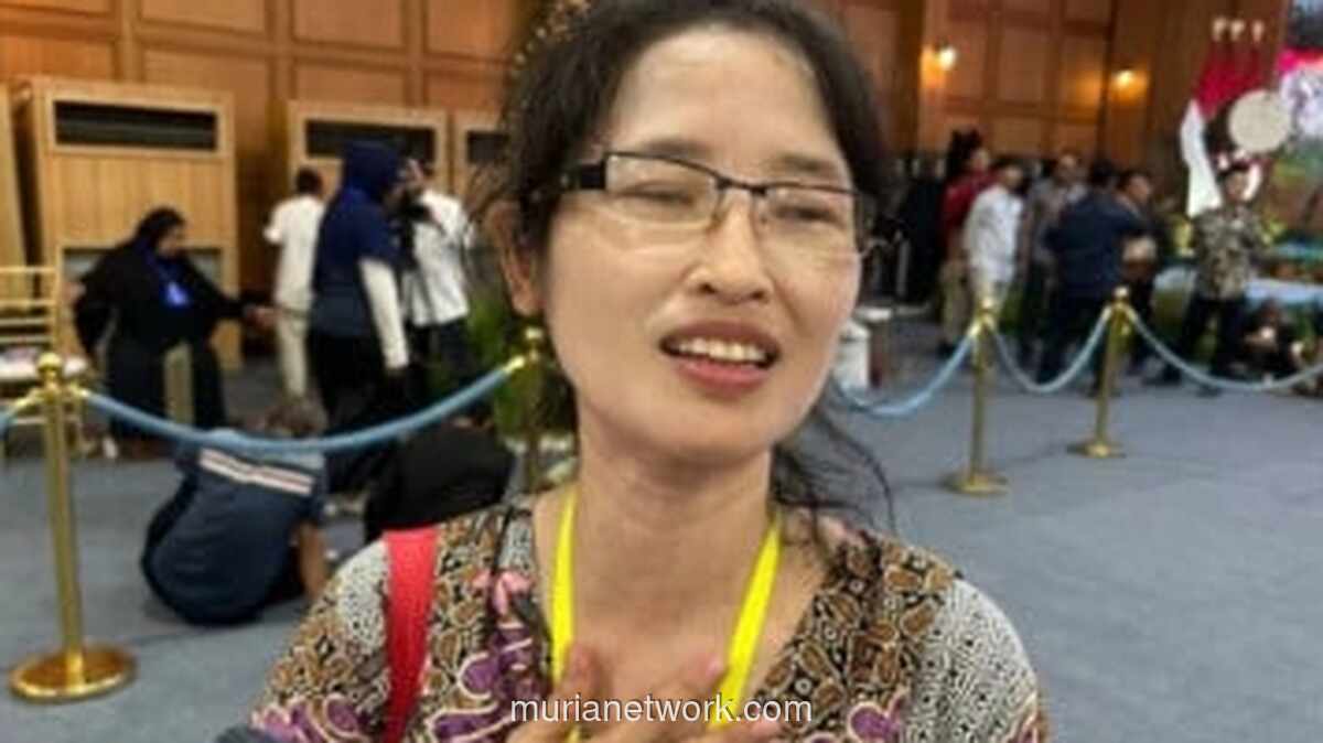 Warga Pantai Indah Kapuk Antre Berjam-jam Demi Silaturahmi dengan Presiden di Istana