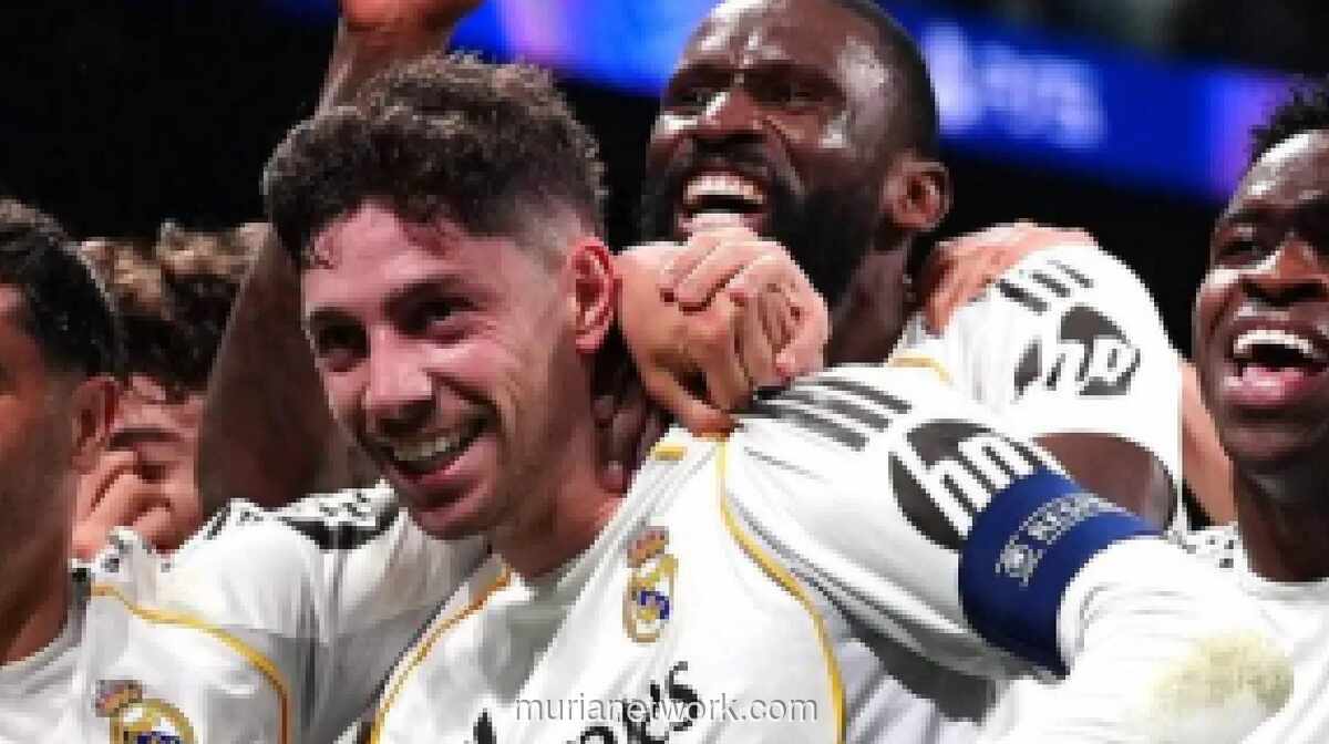 Valverde Cetak Hattrick, Bawa Madrid Hancurkan Manchester City 3-0