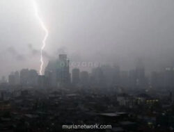 BMKG Waspadakan Potensi Hujan Disertai Kilat di Jabodetabek Hari Ini