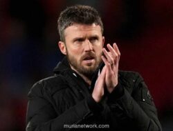 Manchester United Siapkan Lima Nama Calon Pengganti Michael Carrick