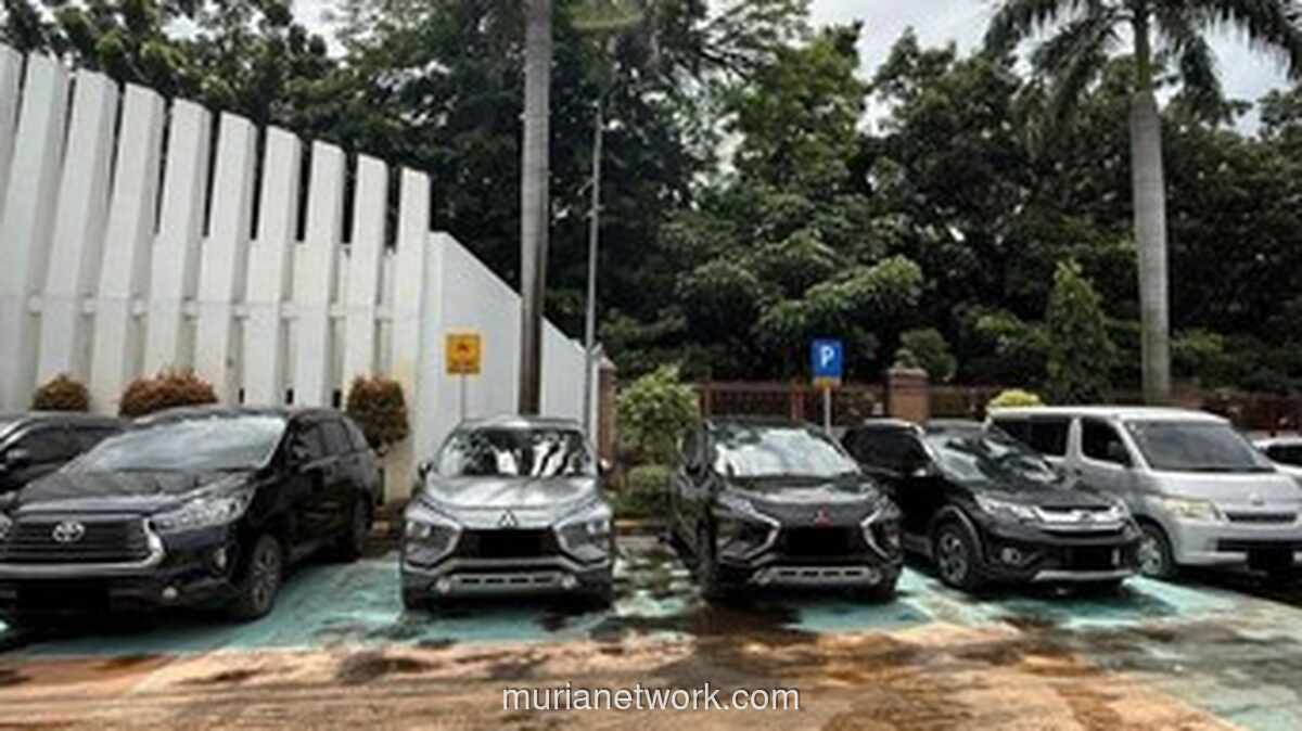 KPK Sita 5 Mobil di Kantor Pusat Bea Cukai Terkait Kasus Suap