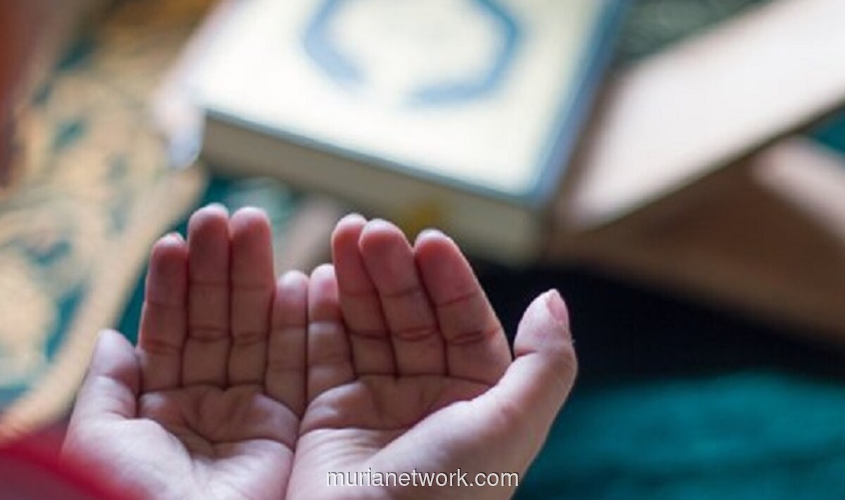 Doa Hari ke-13 Ramadhan: Mohon Kesucian, Kesabaran, dan Pergaulan dengan Orang Saleh