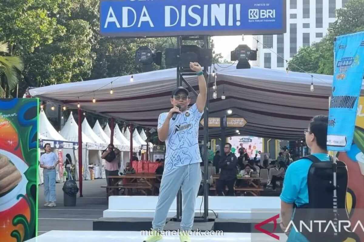 Menteri Muhaimin Ikuti NgabubuRUN di GBK, Ajak Masyarakat Tetap Olahraga Saat Puasa