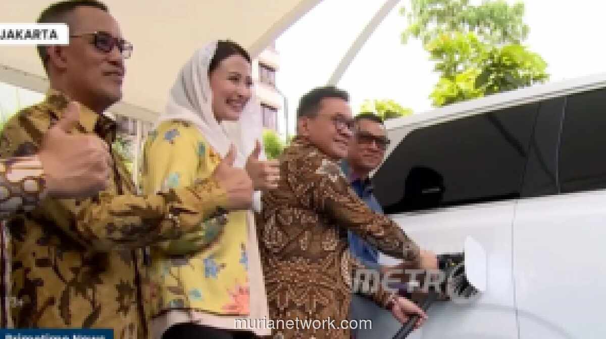 PLN dan Kemendag Resmikan SPKLU Ultra Fast Charging di Kantor Pusat