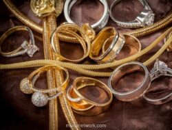 Harga Emas Perhiasan Stabil di Tengah Gejolak Pasar Global