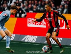 Frankfurt Tundukkan Freiburg 2-0, Naik ke Posisi Ketujuh Bundesliga