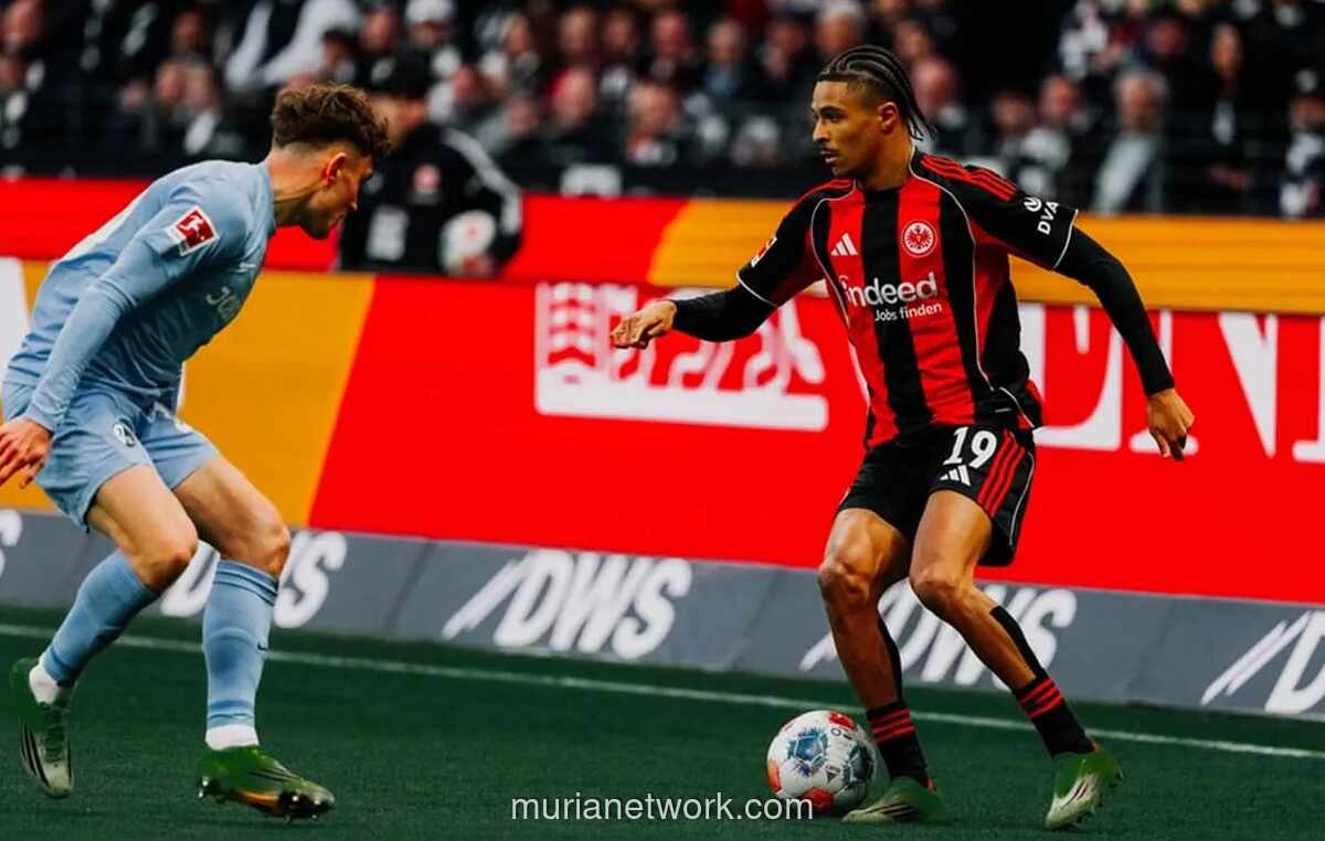 Frankfurt Tundukkan Freiburg 2-0, Naik ke Posisi Ketujuh Bundesliga