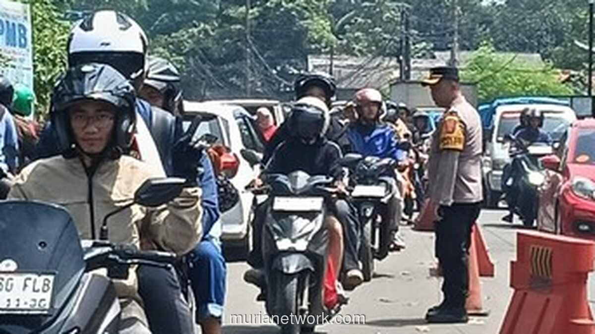 Arus Balik Mudik Mulai Padati Jalan Alternatif Cibubur