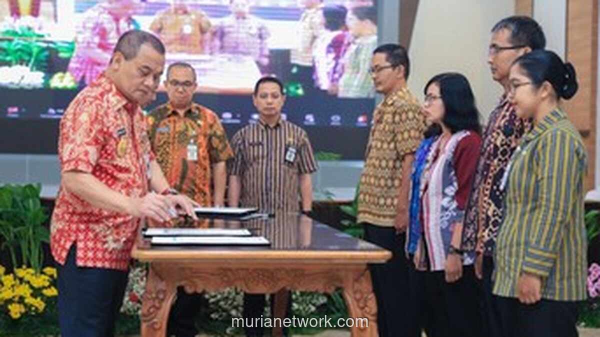 Jawa Tengah Lantik 164 Kepala Sekolah dan 3.035 PNS Baru untuk Perkuat Mutu Pendidikan