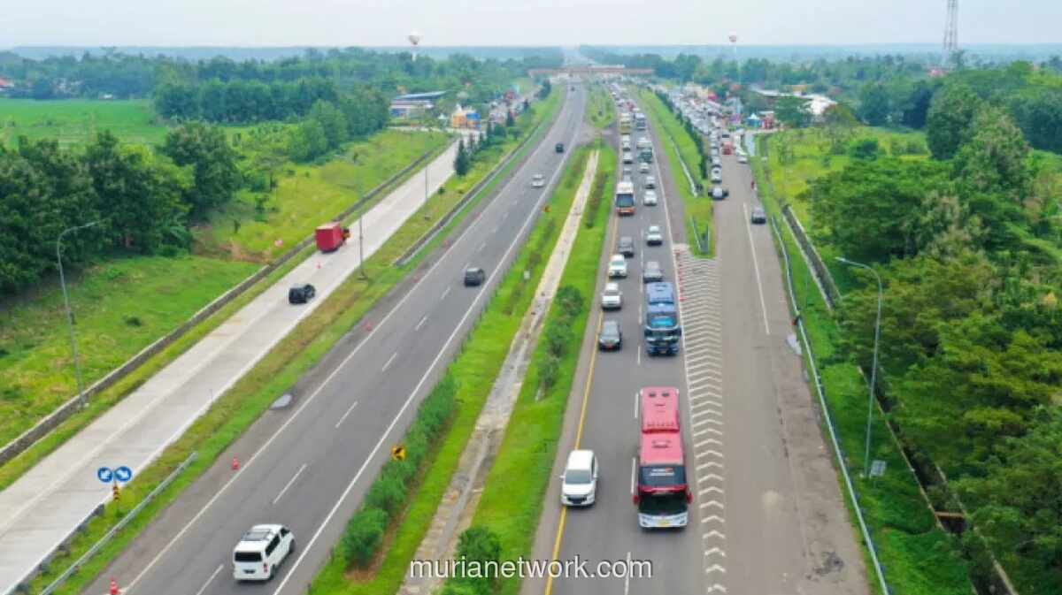 Arus Mudik H-4 Lebaran di Tol Cipali Naik 22%, Sistem Satu Arah Diterapkan
