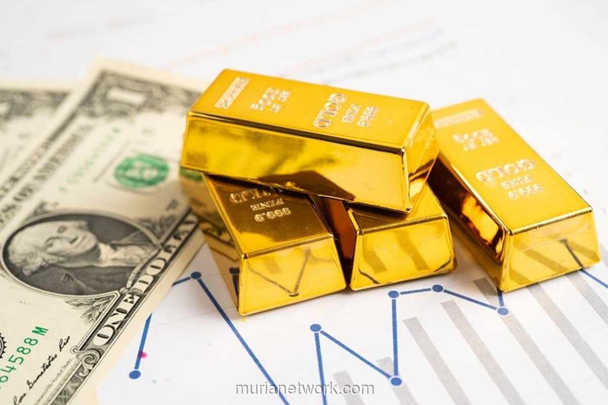 Harga Emas Anjlok Tajam di Tengah Ketegangan Geopolitik dan Kekhawatiran Inflasi