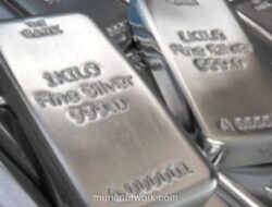 Harga Perak Antam Naik Rp900 ke Rp52.900 per Gram