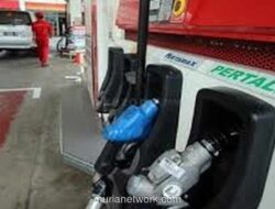 Analis Prediksi Harga Pertalite Berpotensi Naik 10-15 Persen