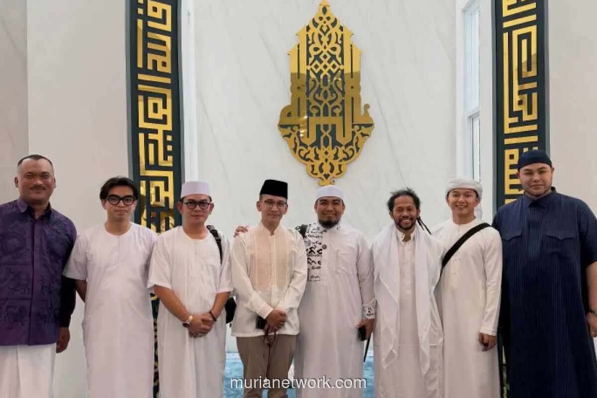 Ivan Gunawan Rayakan Idulfitri Pertama di Masjid yang Ia Bangun di Depok