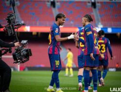 Lamine Yamal Cetak Hattrick, Barcelona Hancurkan Villarreal 4-1