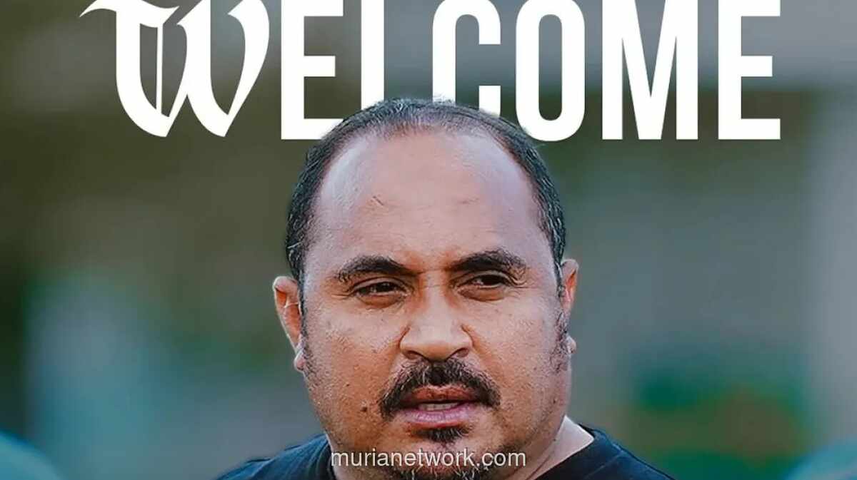 Semen Padang FC Tunjuk Imran Nahumarury sebagai Pelatih Baru