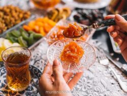 Warga Jakarta Buka Puasa Pukul 18.11 WIB, Isya 19.20 WIB