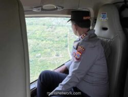 Kapolda Sulteng Patroli Udara Pantau Arus Mudik Lebaran di Palu