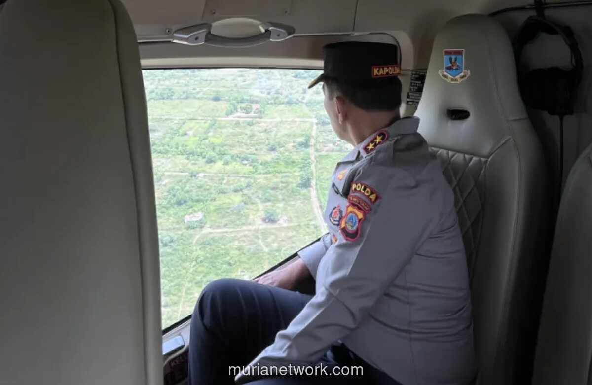 Kapolda Sulteng Patroli Udara Pantau Arus Mudik Lebaran di Palu