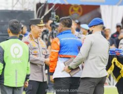 Kapolri Ajak Buruh dan Ojol Jaga Stabilitas Nasional, Siapkan Panic Button untuk Pengemudi