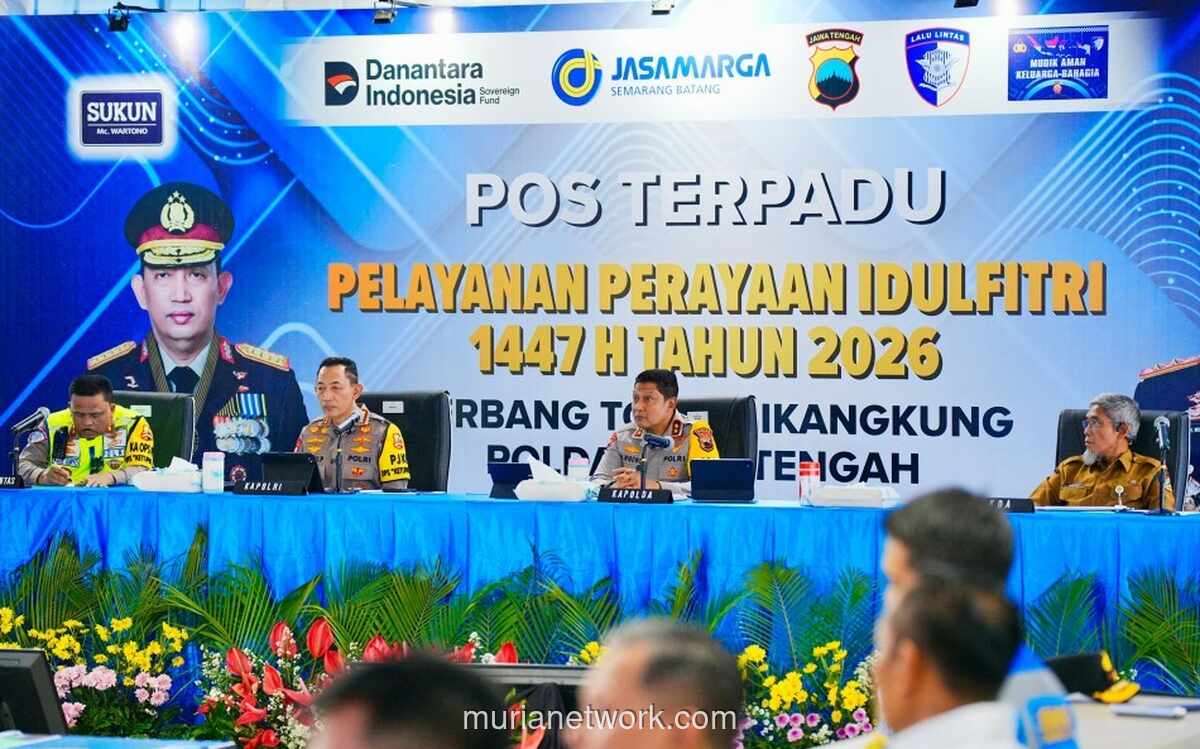 Kapolri Tinjau Langsung Kesiapan Mudik di Gerbang Tol Kalikangkung