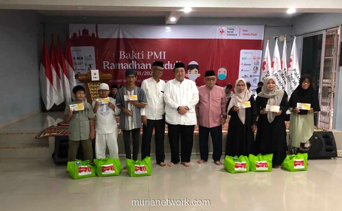 PMI Jakpus dan MNC Peduli Gelar Buka Puasa Bersama dan Salurkan Bantuan ke 600 Penerima