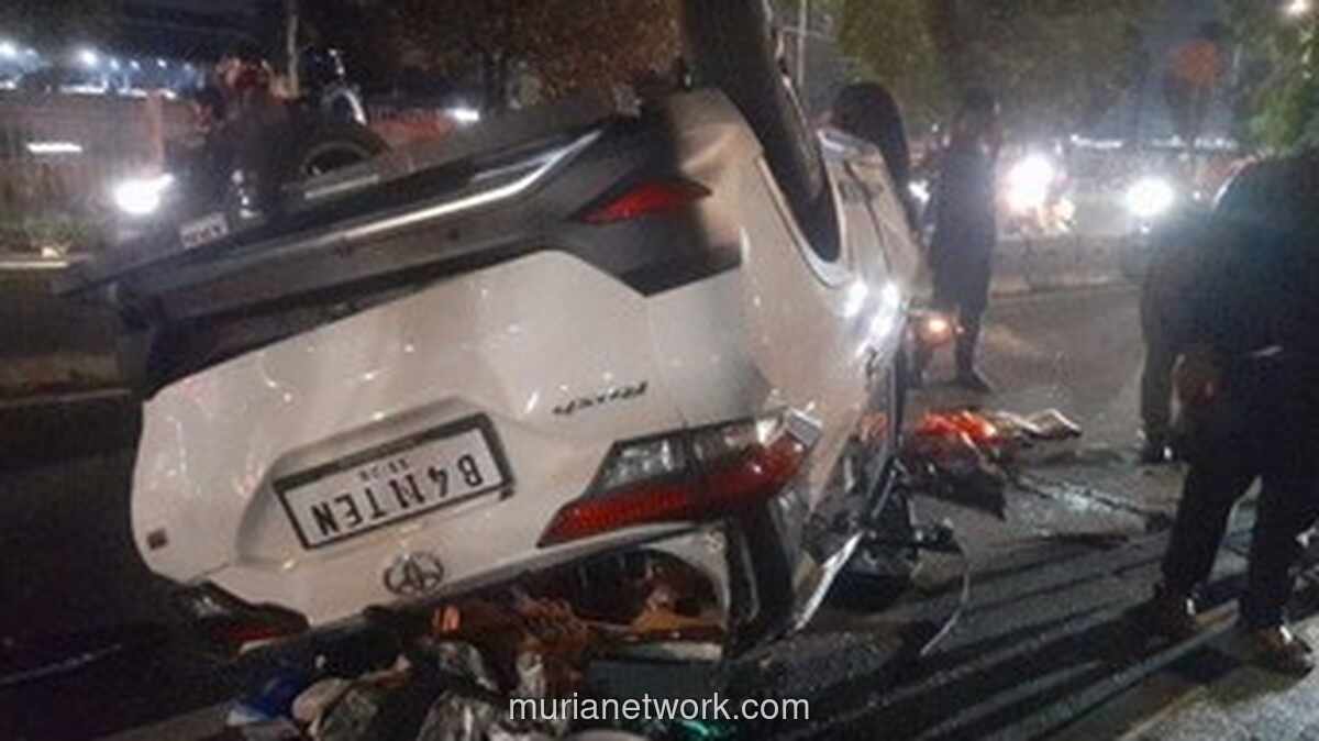 Mobil Terbalik di Depan LP Cipinang, Tidak Ada Korban Jiwa