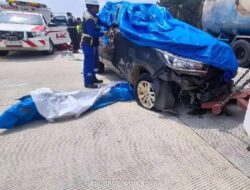 Empat Tewas dalam Kecelakaan Maut Innova Tabrak Truk di Tol Batubara