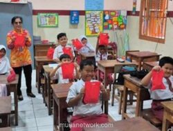 Program Makan Bergizi Polri Tetap Berjalan di SD Palmerah Selama Ramadan