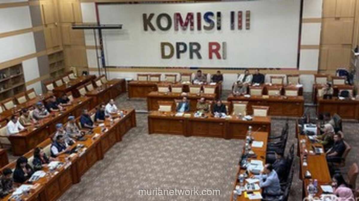 Komisi III DPR Gelar Rapat Lanjutan, Desak Polisi Ungkap Kasus Penyekan Andrie Yunus
