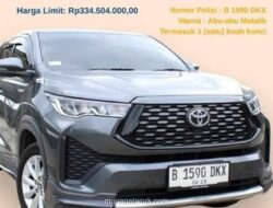 KPK Lelang Mobil Innova Zenix hingga Tas Loewe dari Barang Bukti Korupsi