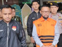 KPK Tahan Mantan Stafsus Menag Gus Alex Terkait Dugaan Korupsi Kuota Haji