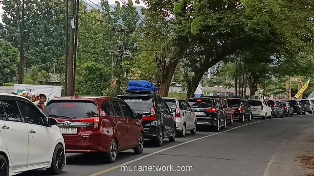 Bus Mogok Picu Kemacetan 9,7 Km di Arus Balik Lingkar Gentong