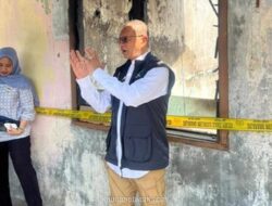 Anggota DPR M. Husni Salurkan Bantuan ke Korban Kebakaran di Medan Amplas