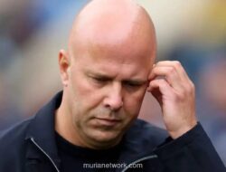 Liverpool Incar Maxence Lacroix, Bek Tercepat Premier League