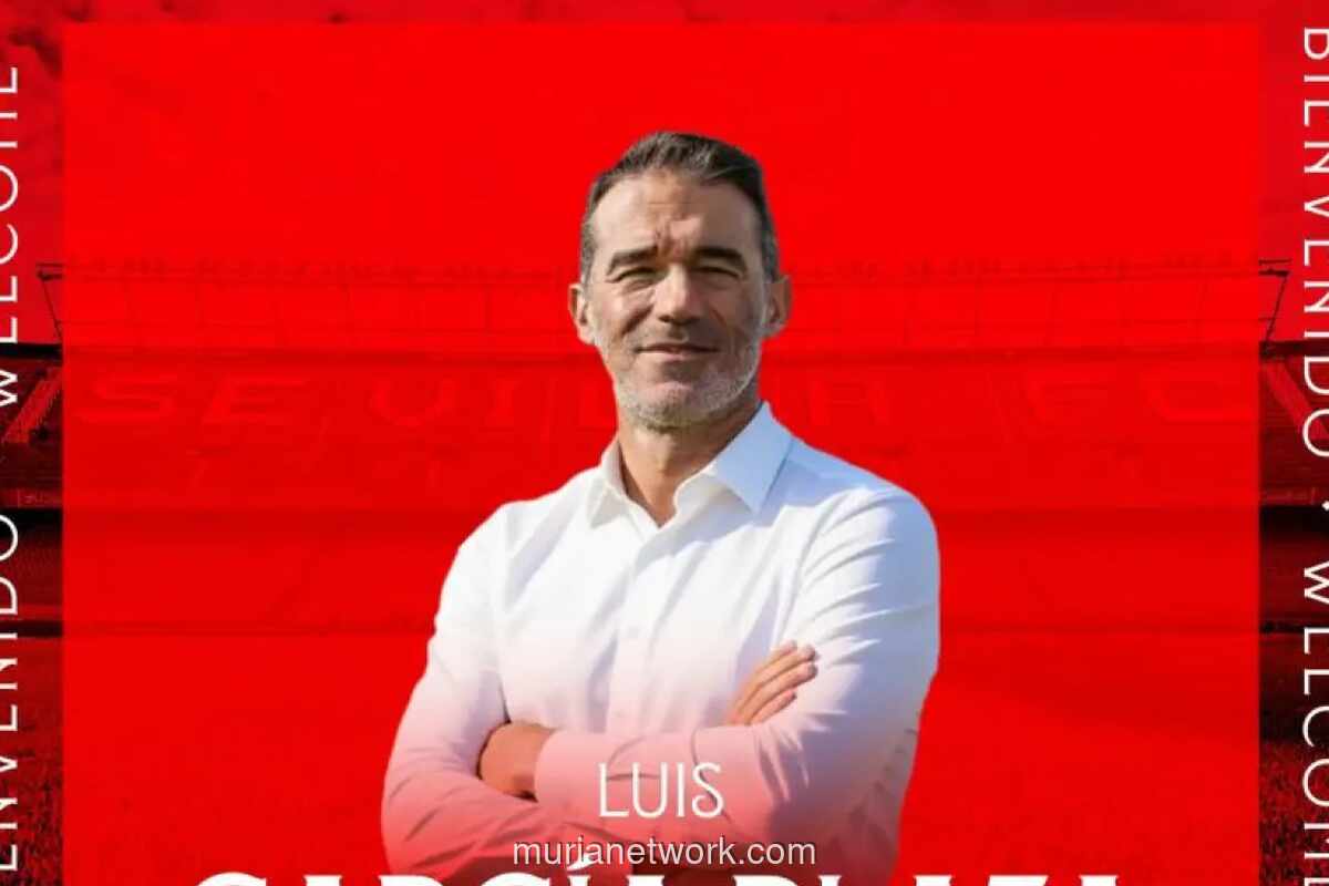 Luis Garcia Plaza Resmi Tangani Sevilla dengan Misi Hindari Degradasi