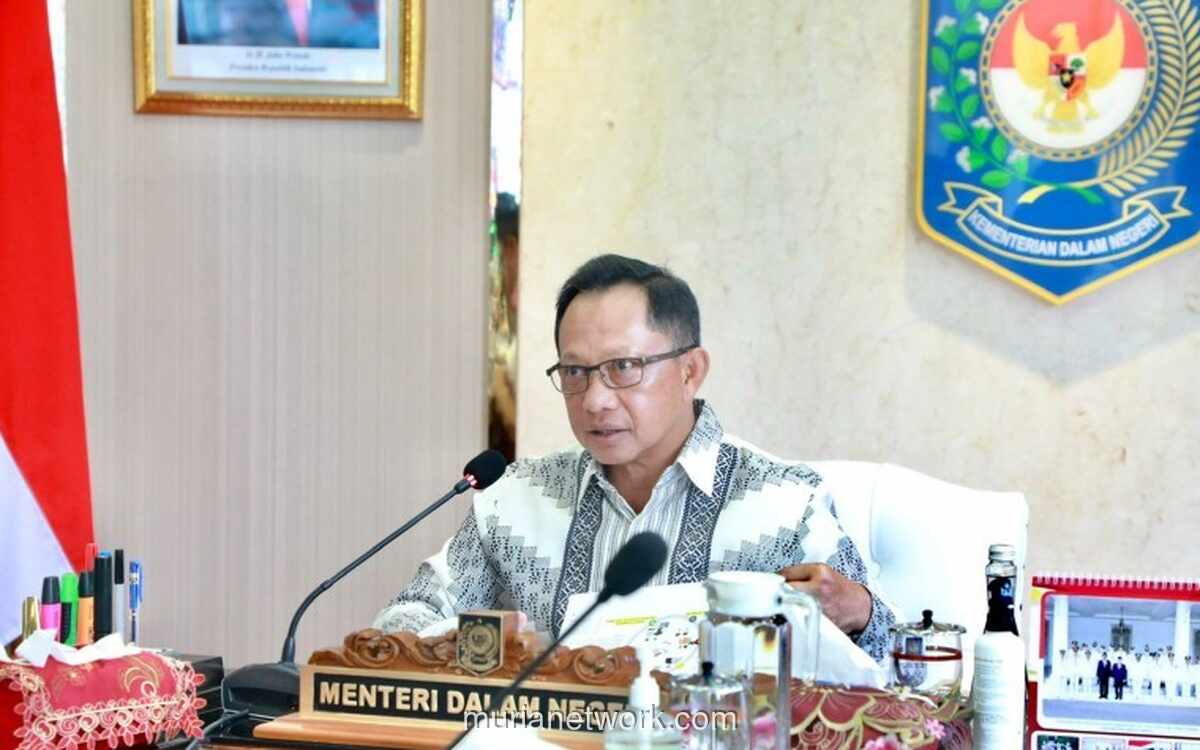 Mendagri Tito Karnavian Minta Pemda Hemat Anggaran, Prioritas untuk Kepentingan Publik