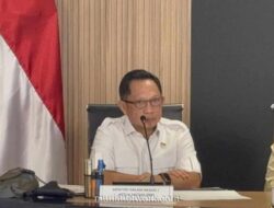 Mendagri Tito Karnavian: Tak Ada Lagi Pengungsi Banjir Sumbar Tinggal di Tenda