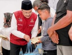 Dua Menteri Serahkan Bantuan Rp 241,6 Miliar untuk Korban Bencana Pidie Jaya