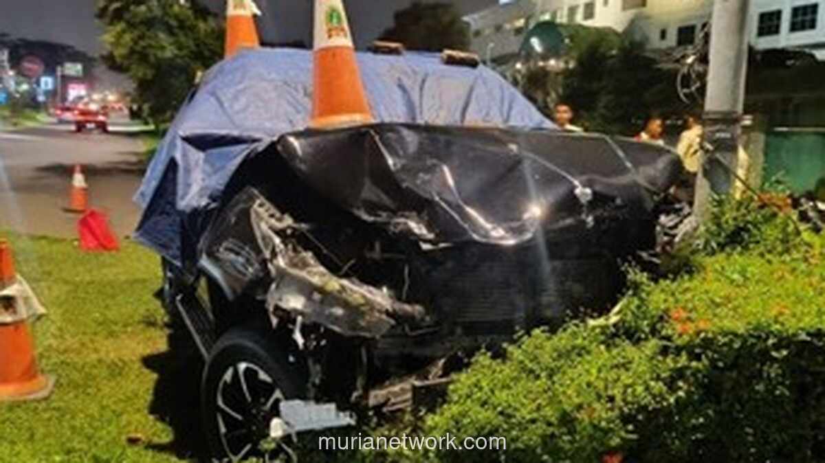Minibus Tabrak 4 Motor di PIK, 2 Tewas dan 7 Luka-Luka