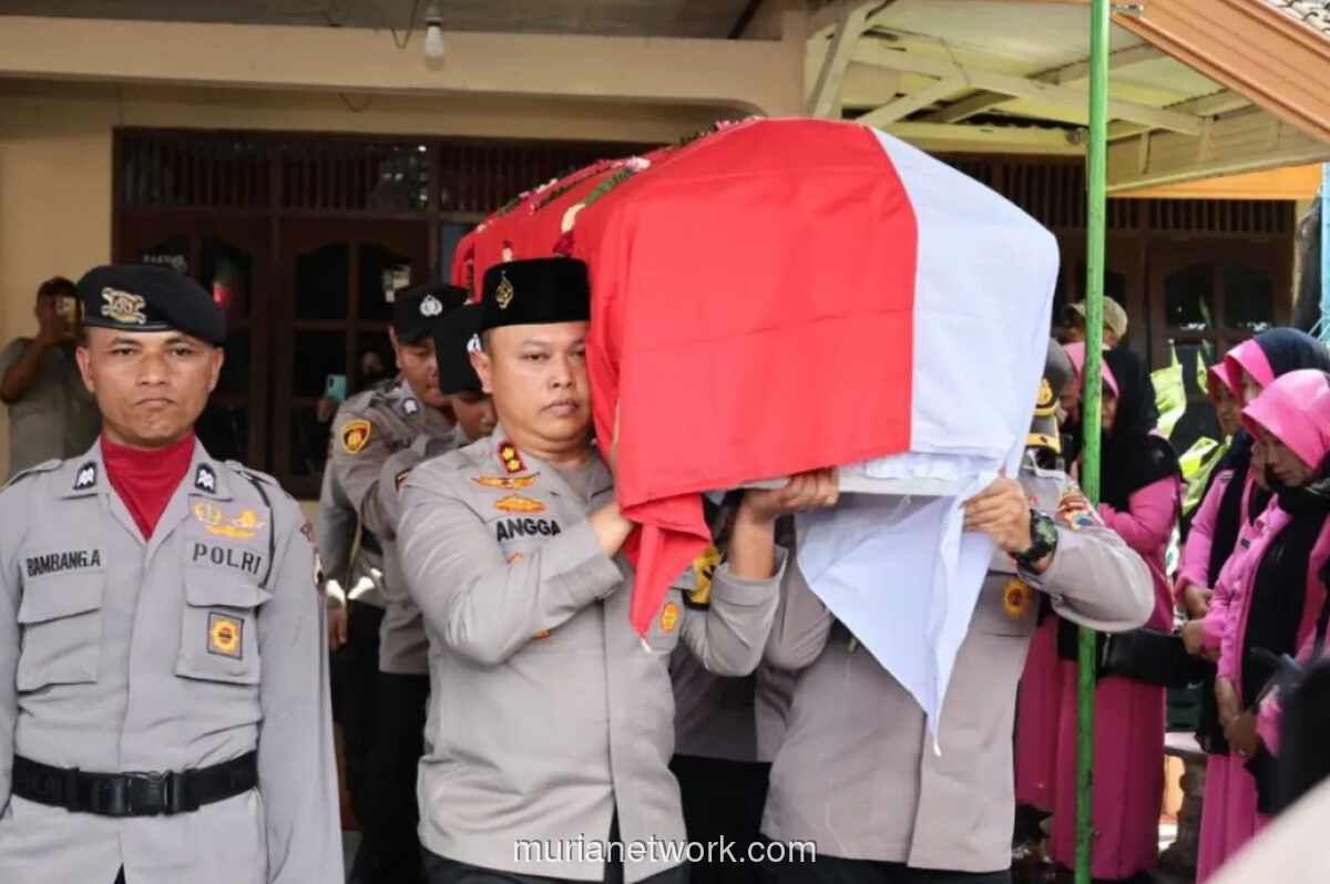 Kapolres Sukoharjo Pimpin Penghormatan Terakhir, Aiptu Arfah Wafat Saat Lebaran