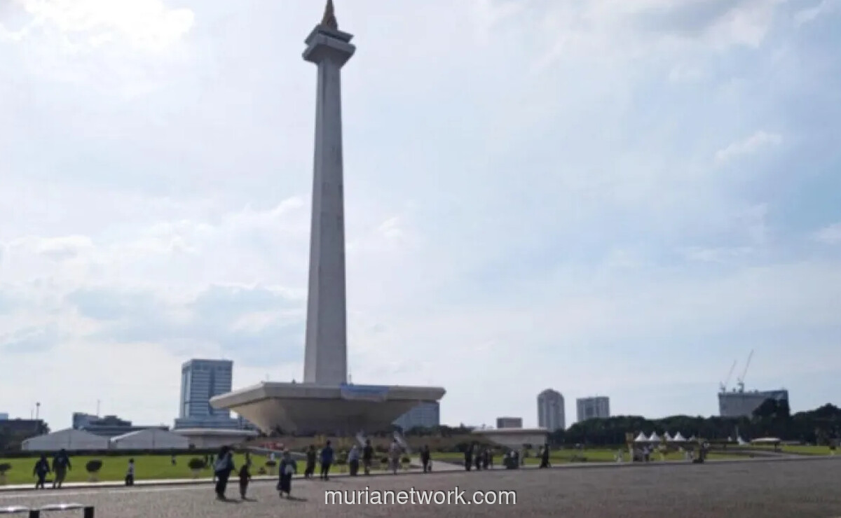 Monas Dibanjiri 13.500 Pengunjung di H+1 Lebaran