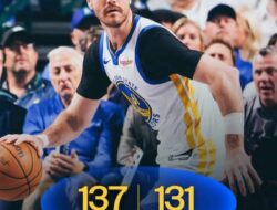 Warriors Menang Dramatis atas Mavericks, Moses Moody Cedera Serius di Overtime