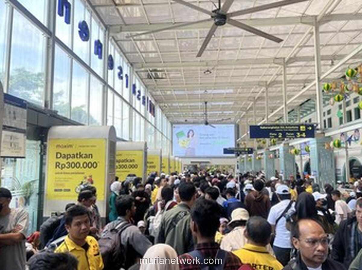 Arus Mudik Lebaran di Stasiun Jakarta Capai 52 Ribu Penumpang per Hari
