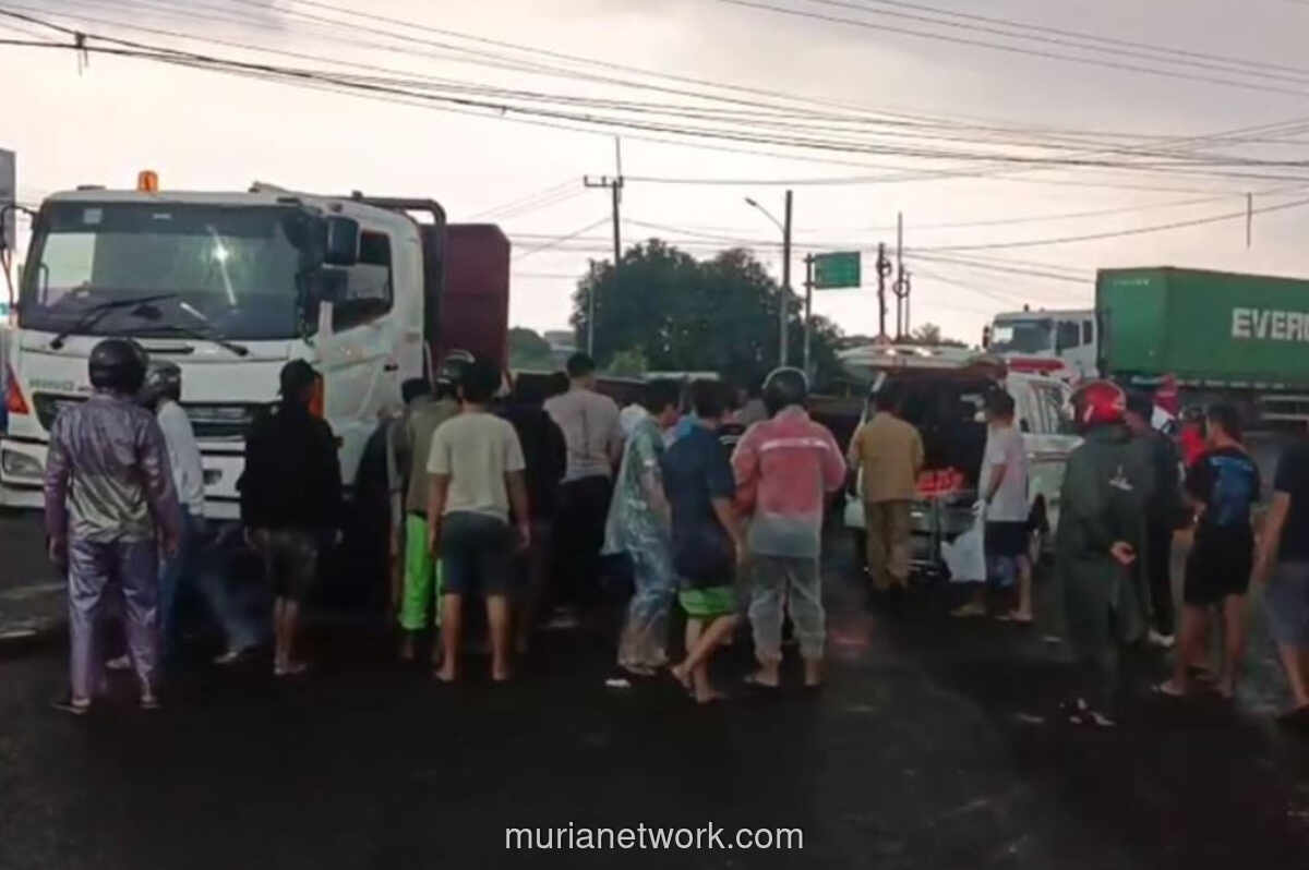 Dua Perempuan Tewas Tertindas Truk Tronton di Jalan Nasional Mojoagung