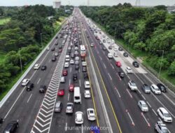 Rekayasa Lalu Lintas One Way Berlaku di Tol Batang-Cikampek Antisipasi Puncak Arus Balik