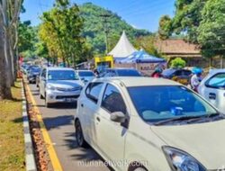 Polisi Terapkan Sistem Satu Arah untuk Atasi Kemacetan Panjang Menuju Ciwidey