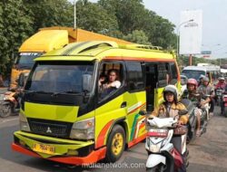 Sistem One Way di Tol Cikatama Picu Kemacetan di Arteri Cirebon