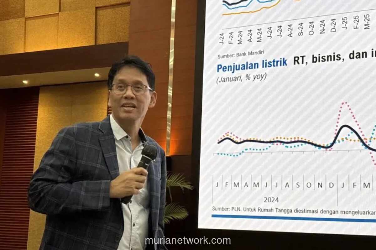 Pemerintah Tegaskan Harga BBM Subsidi Tak Naik Meski Harga Minyak Dunia Melonjak